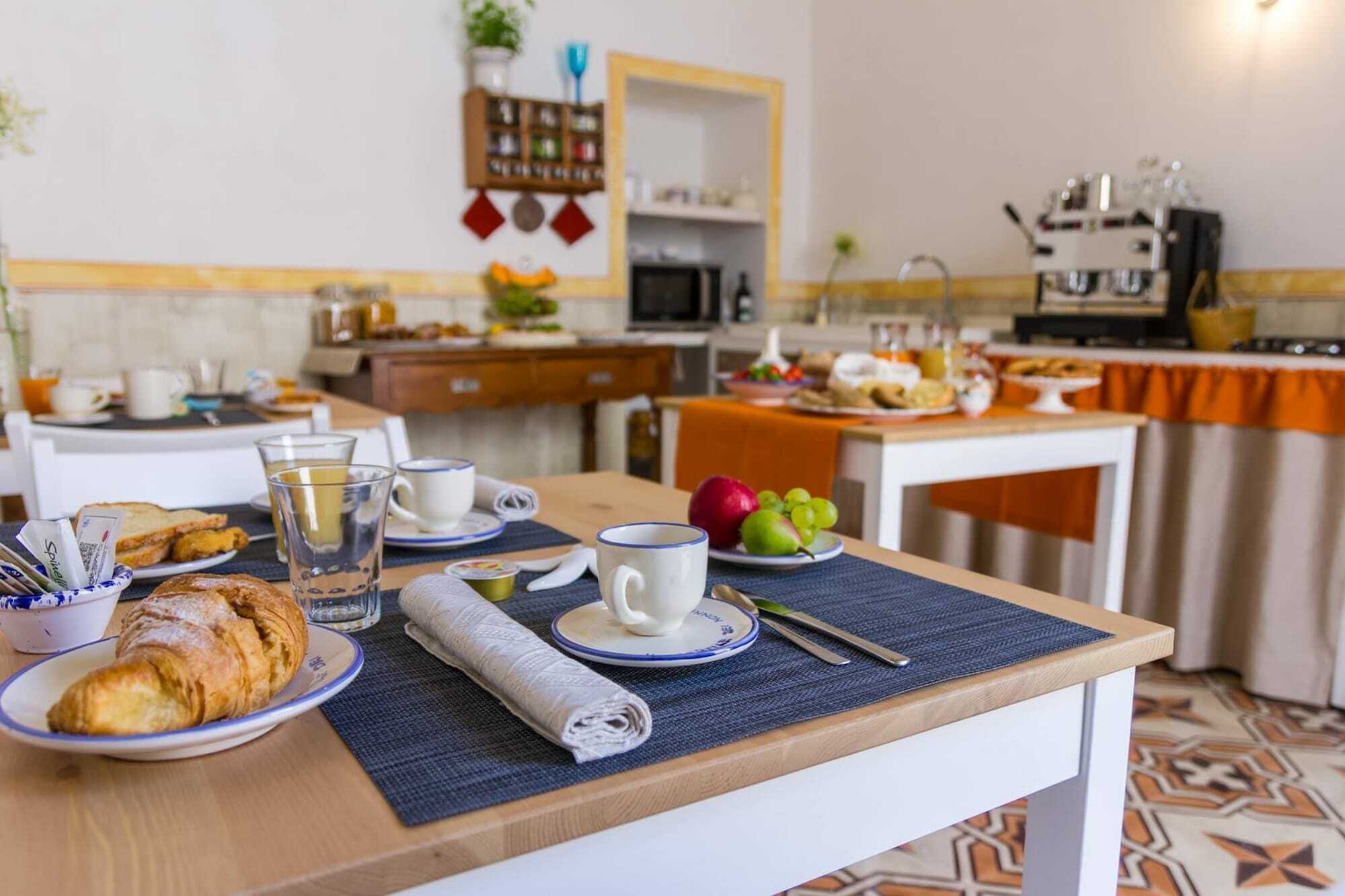 Il Cortile Dei Nonni Bed & Breakfast Морчано ди Леука Екстериор снимка